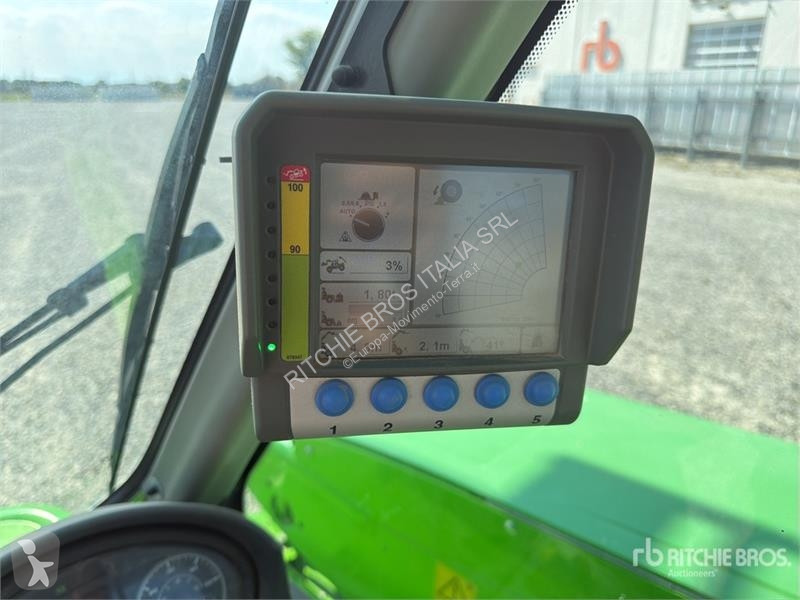 Телескопічний навантажувач Merlo P38.13PLUS