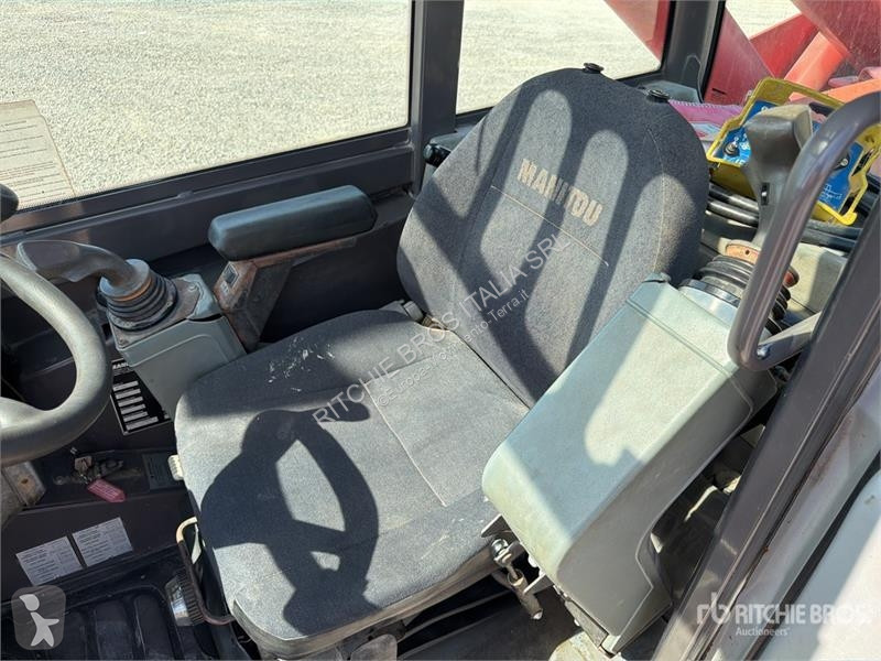 伸缩臂叉车 Manitou MRT 2540 ST3 Telehandler