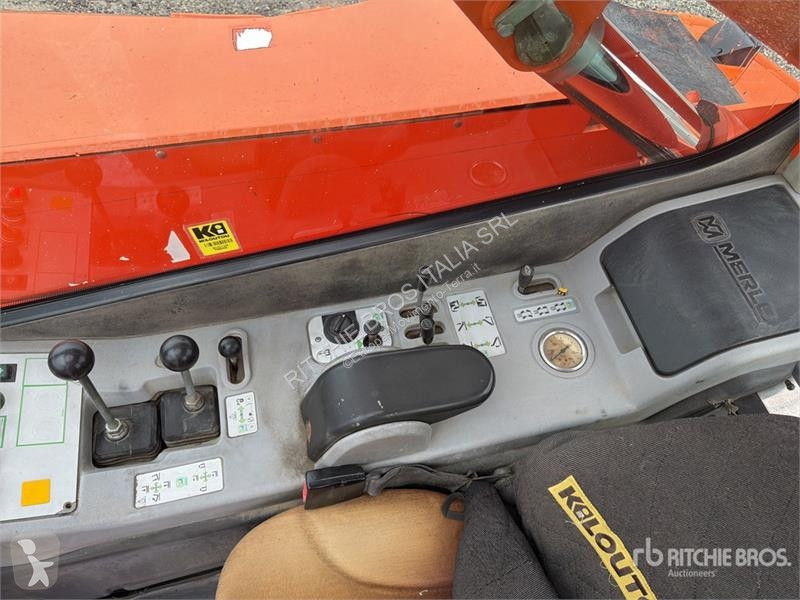 伸缩臂叉车 Merlo P38.13