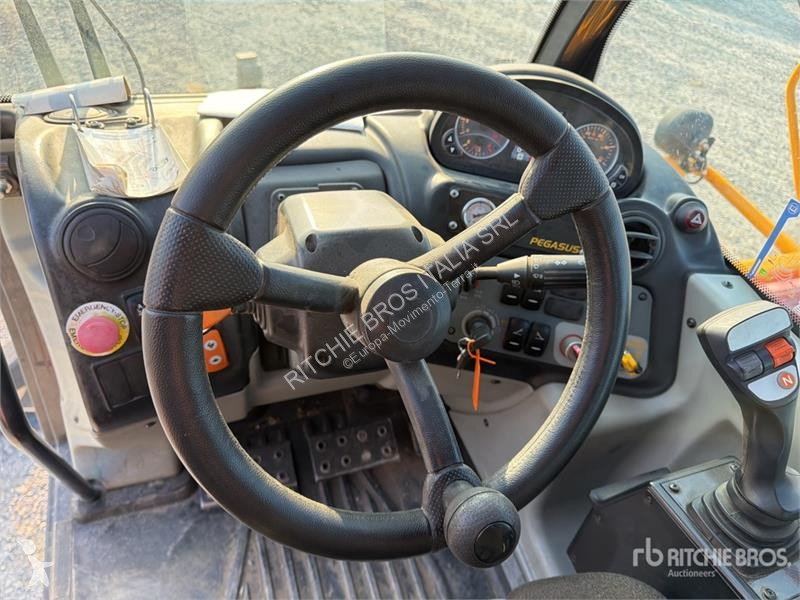 رافعة شوكية تلسكوبية Dieci 40.18 Telehandler