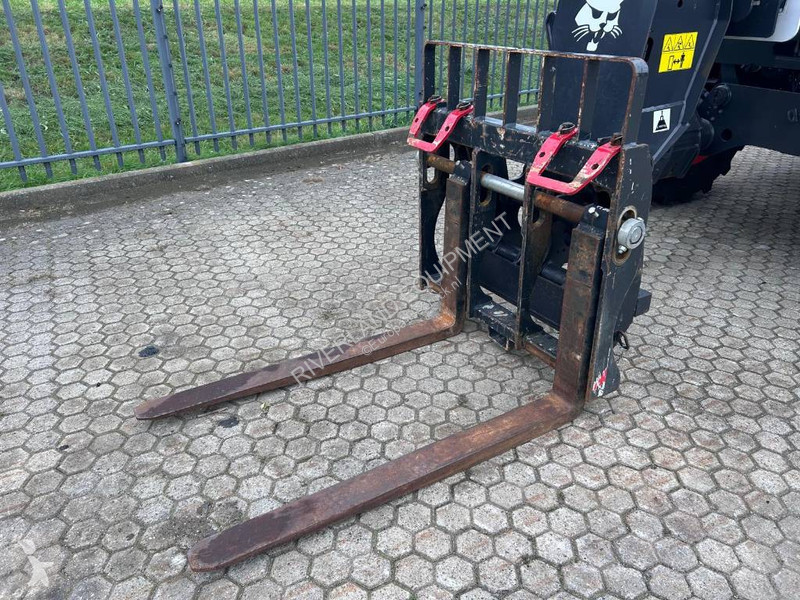 Chariot télescopique Bobcat TL 40.180 SLP RC...