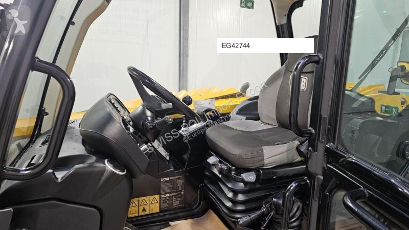 Chariot télescopique JCB 531-70 AGRI