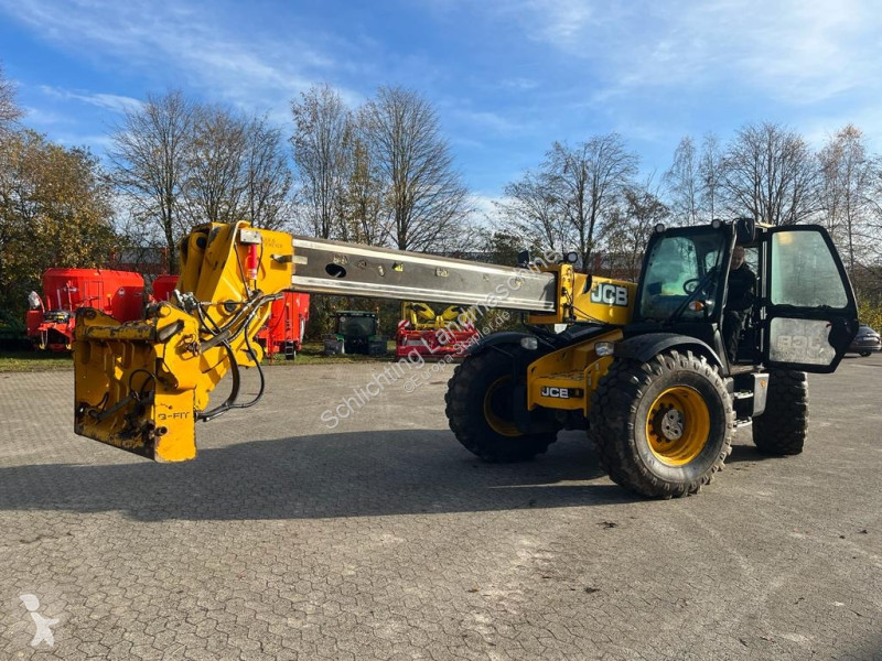 Încărcător telescopic JCB 560-80 Agri Super
