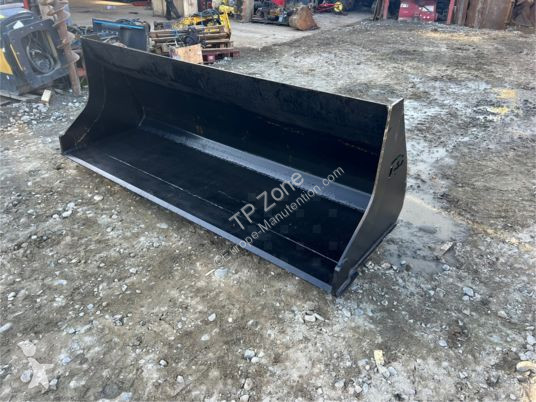 Aanbouwstukken voor bouwmachines Manitou godet...
