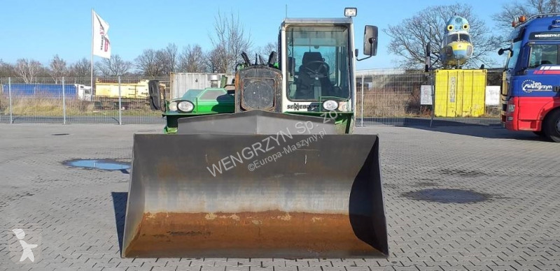 Teleskopický vozík Sennebogen 305
