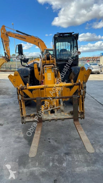 Chariot télescopique JCB 540-140