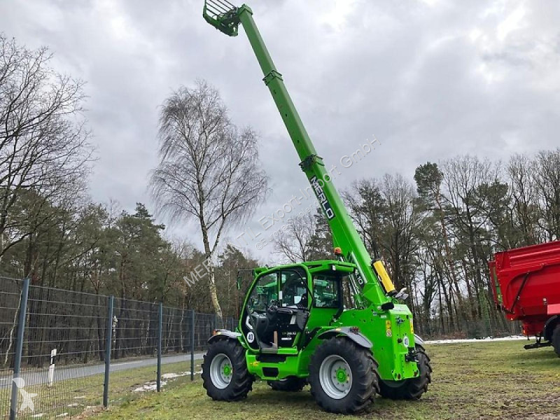 Încărcător telescopic Merlo  TF 38.10 TT