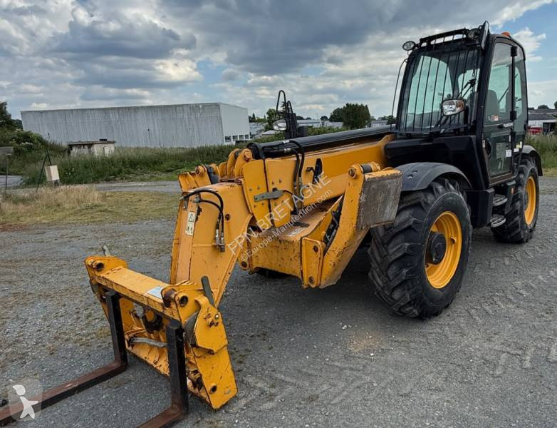 Chariot télescopique JCB LLMC