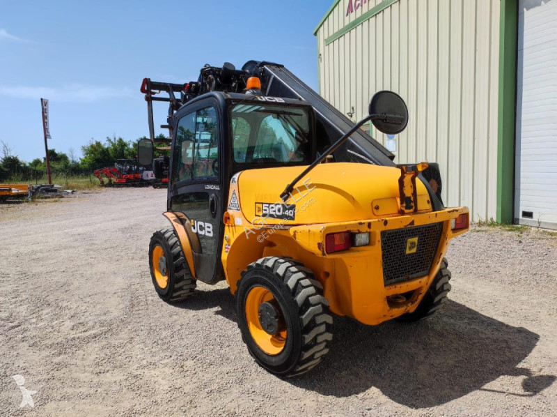 Chariot télescopique JCB