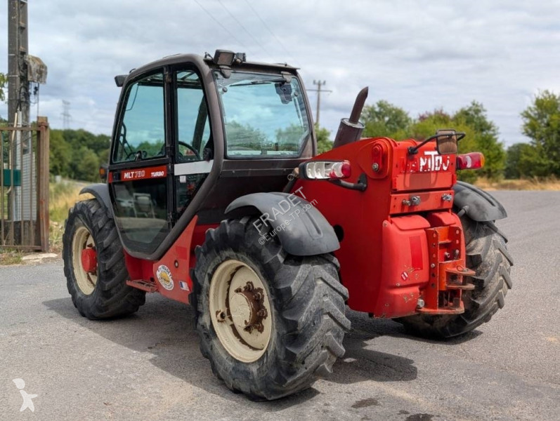 رافعة شوكية تلسكوبية Manitou MLT 730