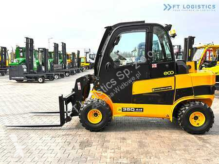 Încărcător telescopic JCB