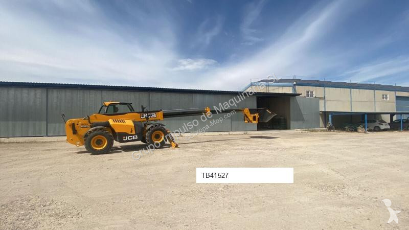 Chariot télescopique JCB 535-125