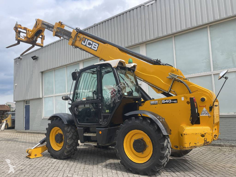Încărcător telescopic JCB 2016