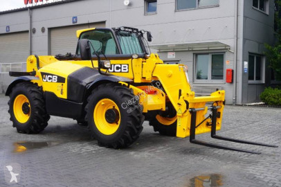 JCB 535-95 / 3.5 T / range 9.5 m / joystick