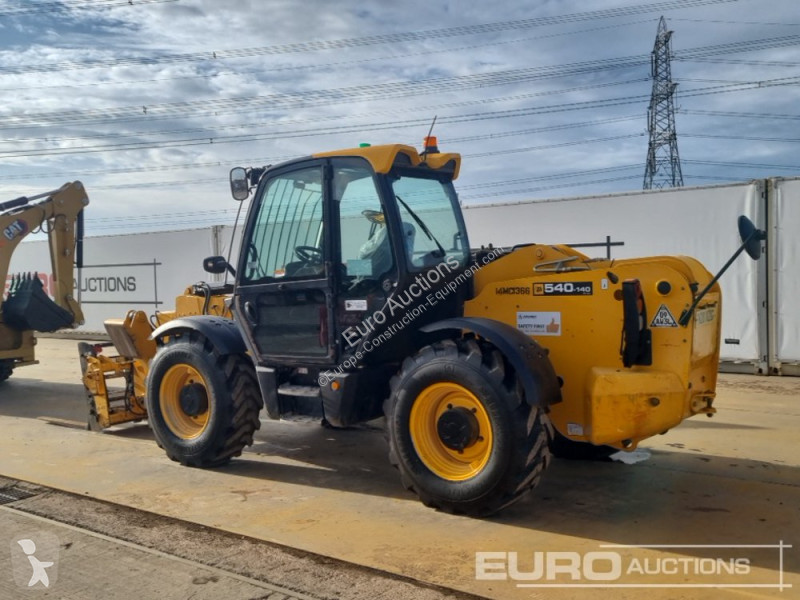 رافعة شوكية تلسكوبية JCB 540-140 Hi Viz