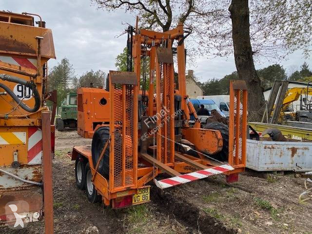آلة لمواقع البناء Manitou MAP 2000