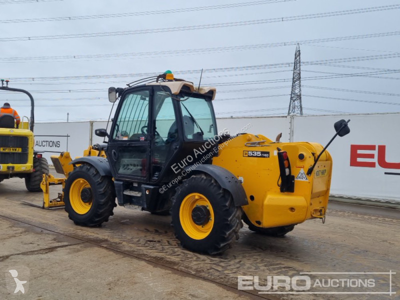 Teleskopický vozík JCB 535-140 Hi Viz