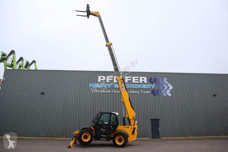 رافعة شوكية تلسكوبية JCB Diesel, 4x4x4 Drive,...