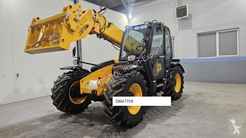 Teleskopický vozík JCB Super Agri