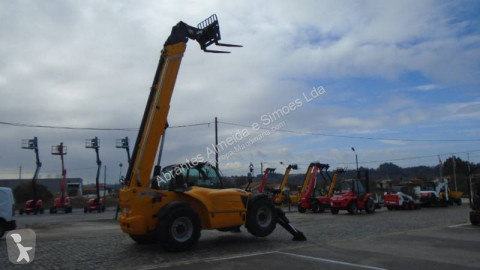 Empilhador telescópico Manitou