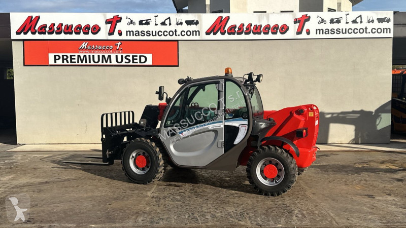 Teleskopický manipulátor Manitou MT625 4x4