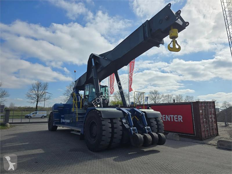 Телескопичен товарач Konecranes NCN 100 - 289TH