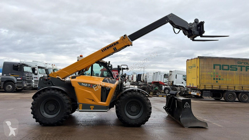 Teleskoplastare Liebherr T42-7S (INCL BUCKET /...
