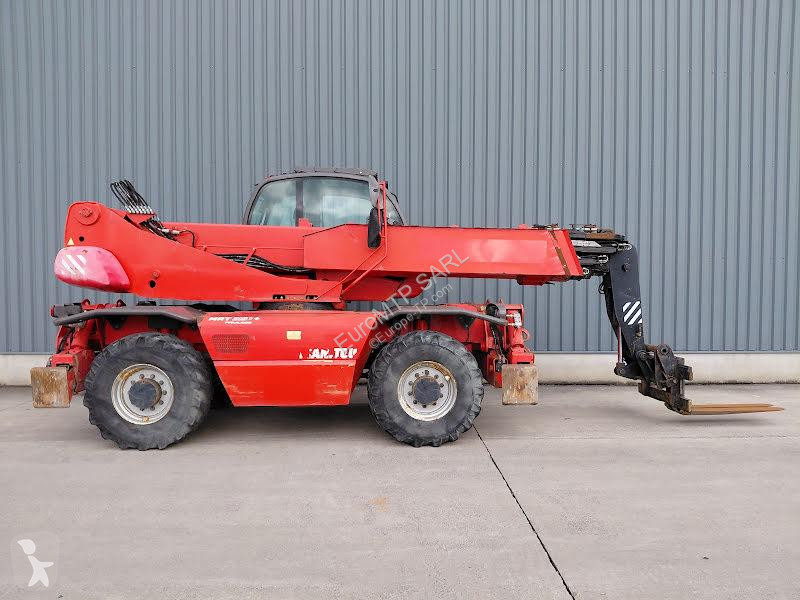 رافعة شوكية تلسكوبية Manitou