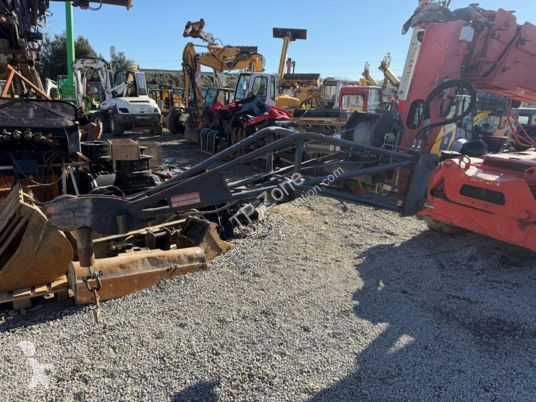 Teleskopický manipulátor Manitou pt1500
