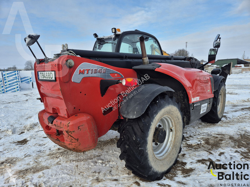 رافعة شوكية تلسكوبية Manitou