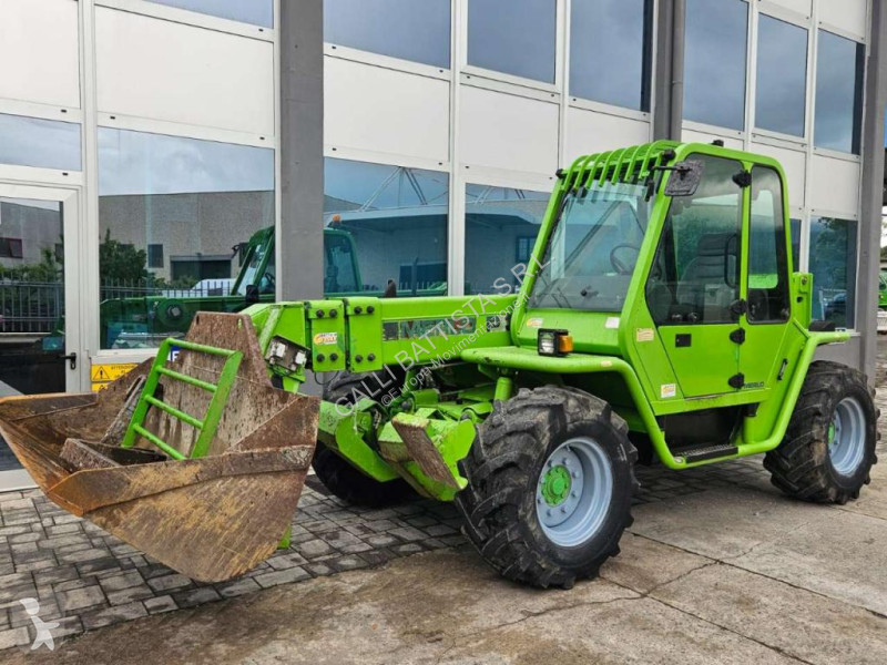 Teleskopický manipulátor Merlo P32.12EVS