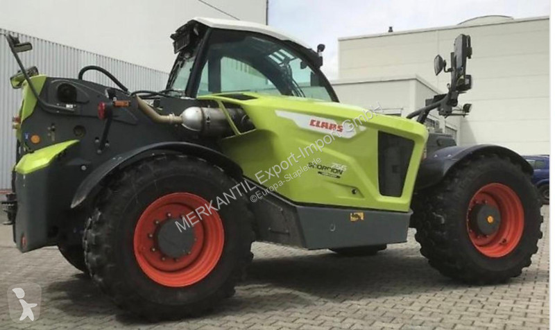 رافعة شوكية تلسكوبية Claas 756 VP