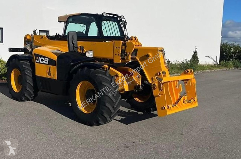رافعة شوكية تلسكوبية JCB Agri Super Teleskoplader