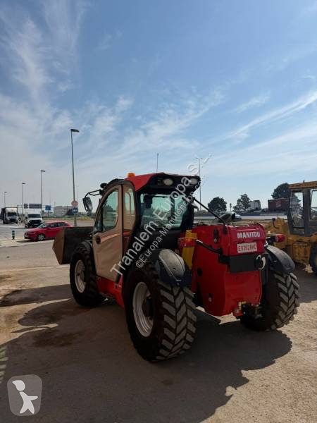 رافعة شوكية تلسكوبية Manitou