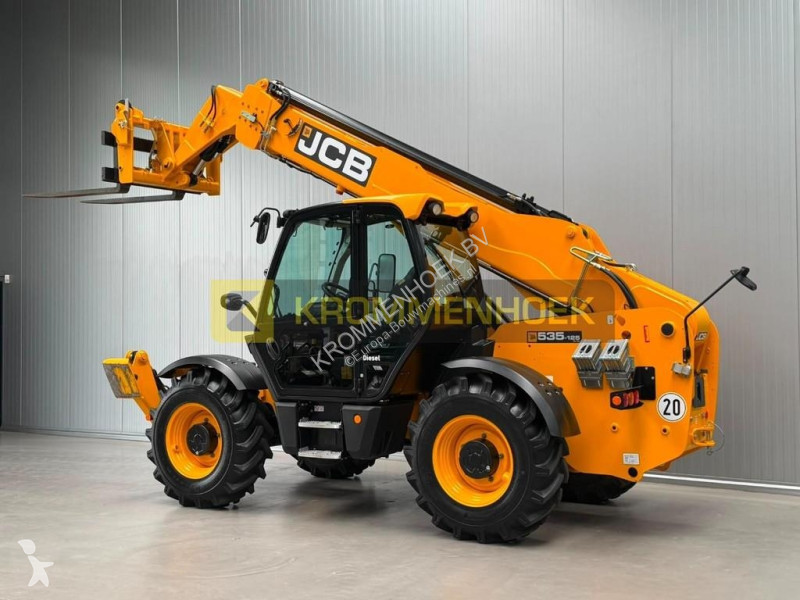 رافعة شوكية تلسكوبية JCB HiViz