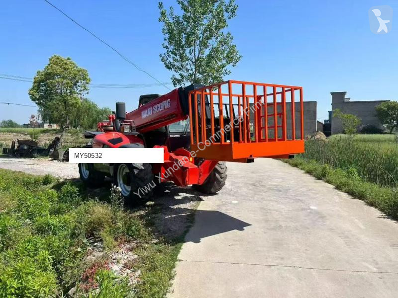 رافعة شوكية تلسكوبية Manitou