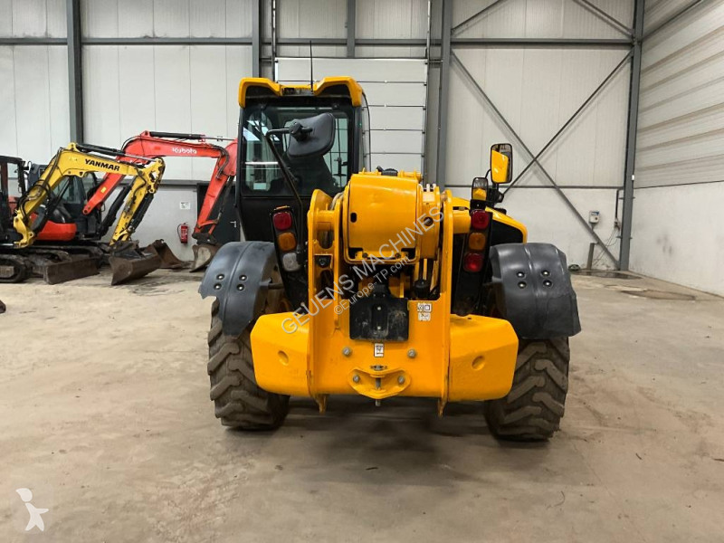 Teleskopisk truck JCB