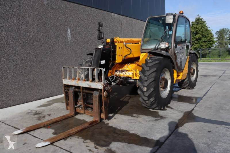 رافعة شوكية تلسكوبية Manitou