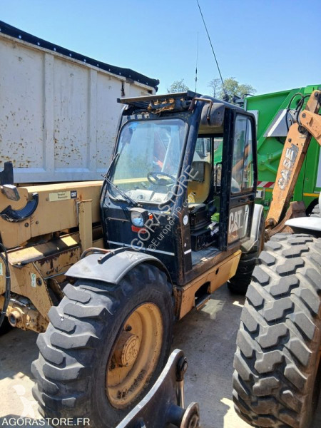 رافعة شوكية تلسكوبية Caterpillar TH62 TURBO