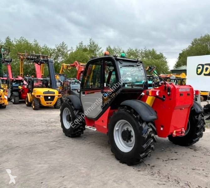 Teleskopický manipulátor Manitou Mt933