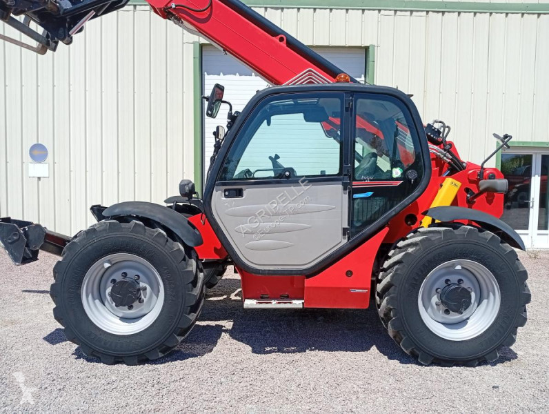Teleskopický manipulátor Manitou  MT1033