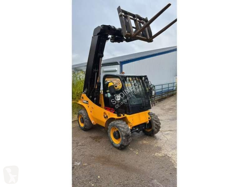 Teleskopický manipulátor JCB 52040 4WS