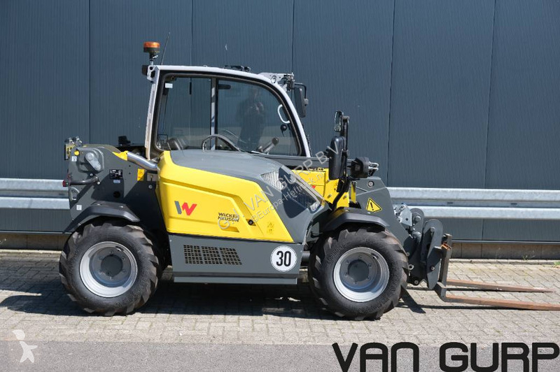 Încărcător telescopic Wacker Neuson TH 412 |...