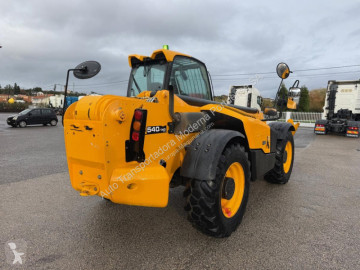 Chariot télescopique JCB
