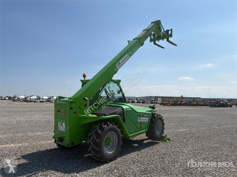 Телескопічний навантажувач Merlo P38.13PLUS
