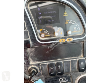伸缩臂叉车 JCB