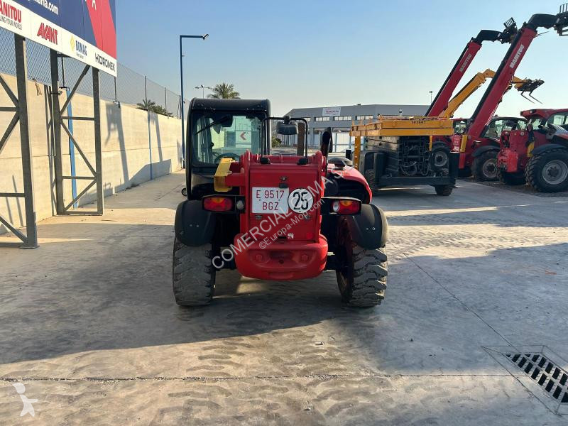 رافعة شوكية تلسكوبية Manitou