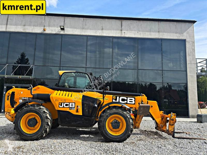 Încărcător telescopic JCB