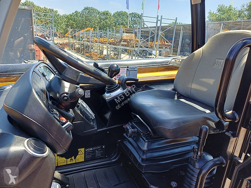 Chariot télescopique JCB HI-VIZ