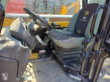 Chariot télescopique JCB